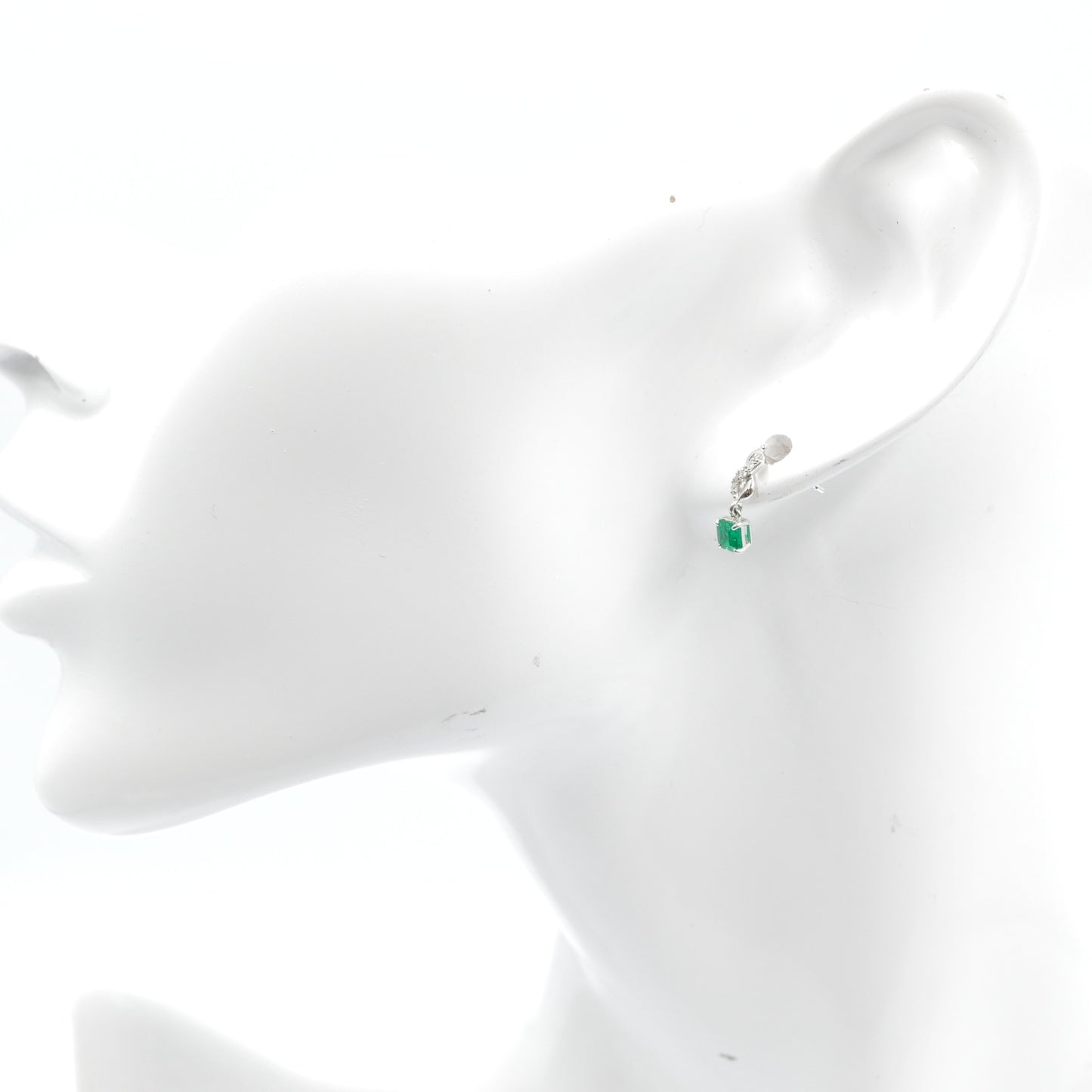 エメラルド 0.16ct 0.17ct 取り巻きダイヤモンド 0.02ct ×2 Pt900 プラチナ ドロップピアス