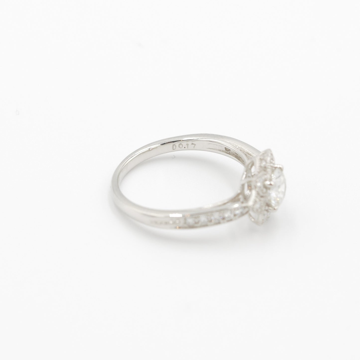 プラチナ Pt900 リング ダイヤモンド 0.545ct 中研鑑 鑑別書有り 12号