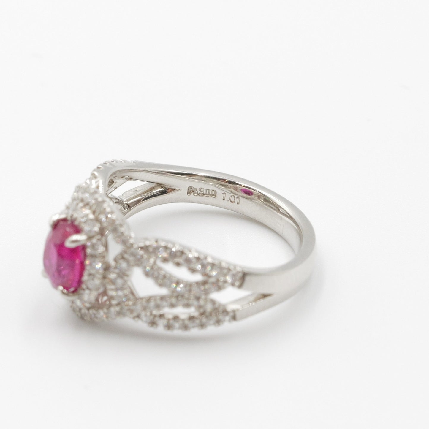 プラチナ Pt900 リング ルビー 1.01ct GIA 鑑別書有り ミャンマー産 11号
