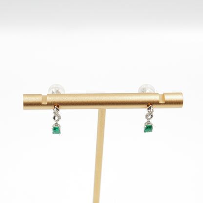 エメラルド 0.16ct 0.17ct  取り巻きダイヤモンド 0.02ct ×2 Pt900 プラチナ ドロップピアス