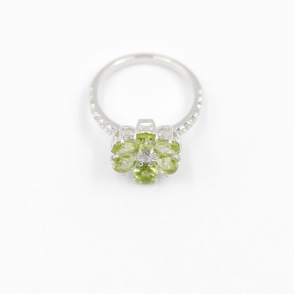 フラワーリング 指輪 ハフエタ ペリドット 1.7ct D0.38ct プラチナ900 鑑別書付