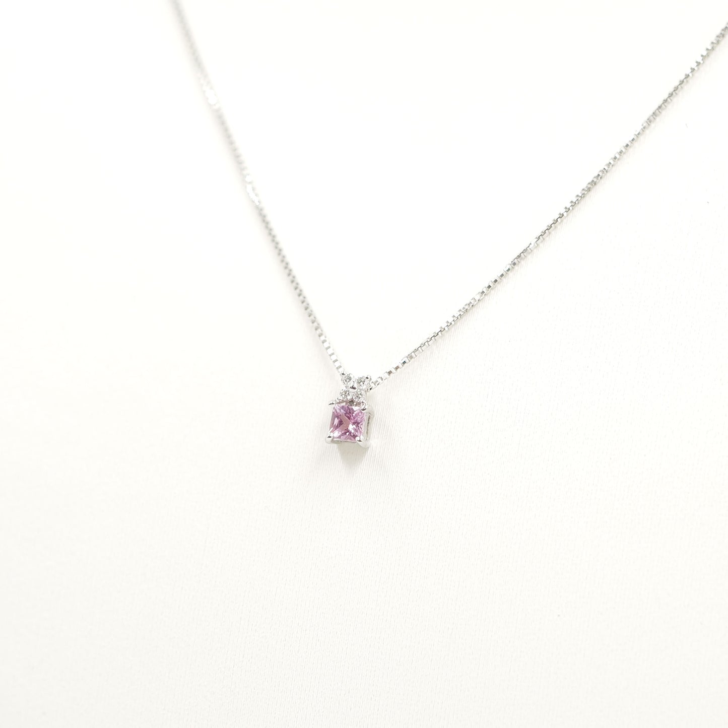 プラチナ Pt900 ペンダント パパラチアサファイヤ DGL 鑑別書 ネックレス Pt850